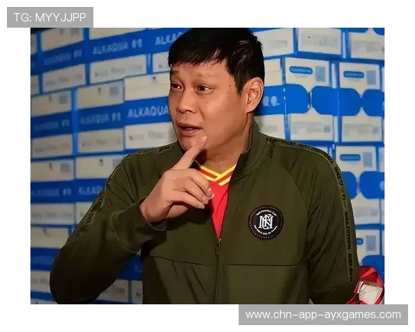 退役球员履新教练职务,传承技战术精髓,教练退役球衣